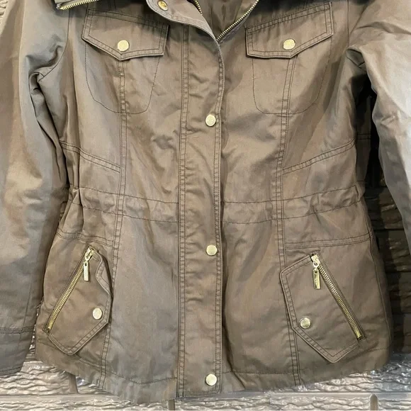 Coat from Cole Han in Army Green - Picture 4 of 4